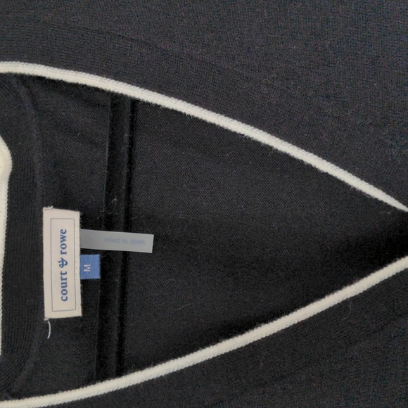 Court & Rowe Button Down Cardigan Wool Blend Sz: M - Picture 4 of 8